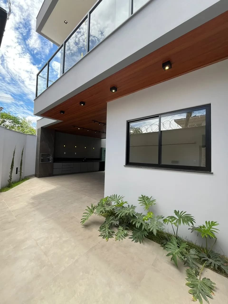 Casa à Venda no Ibituruna - Montes Claros — foto 1 de 19