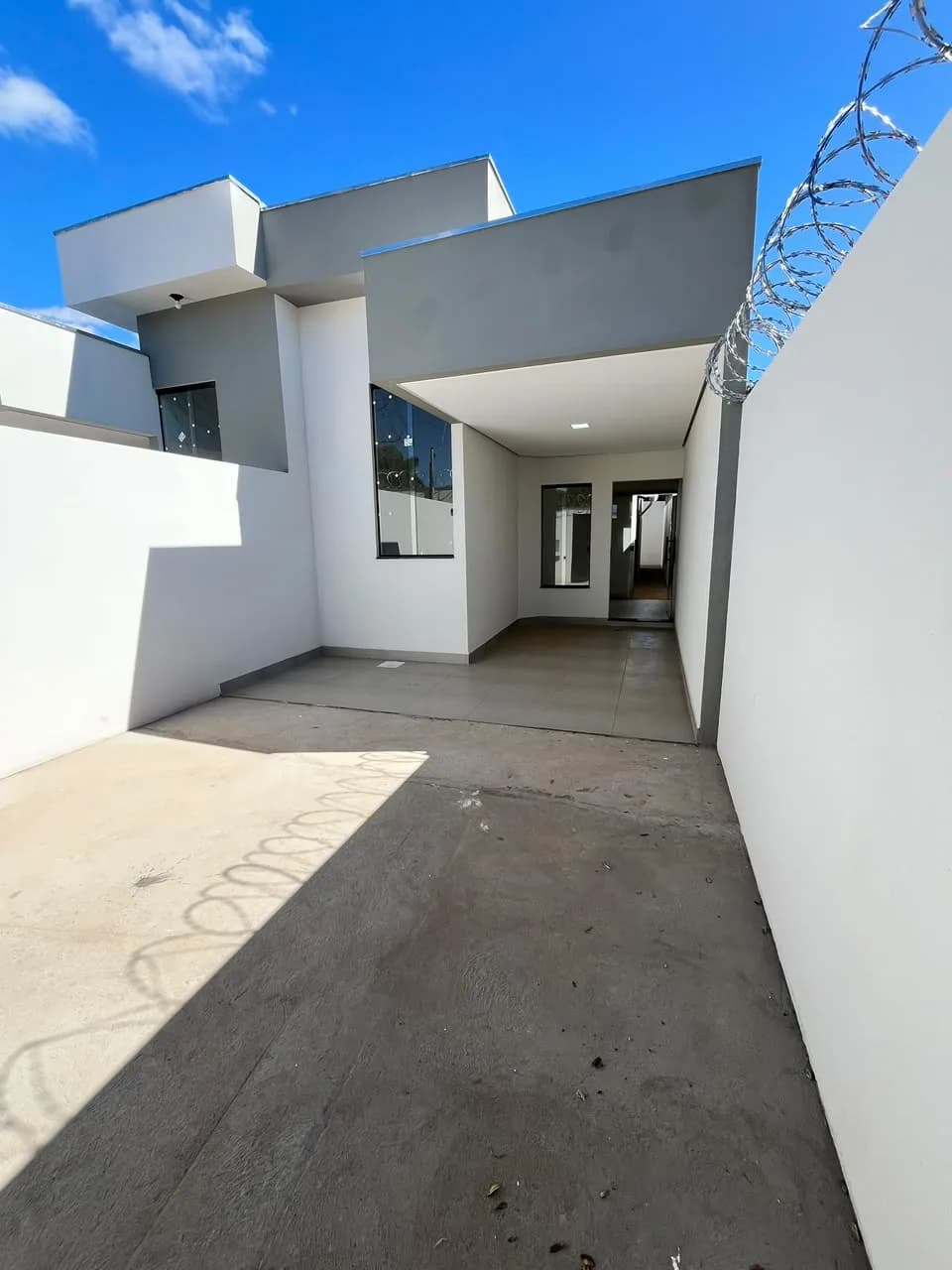 Casa à Venda no Jardim Primavera - Montes Claros — foto 1 de 14
