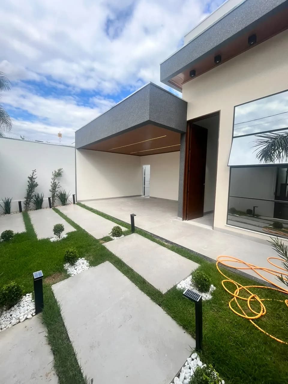 Casa à Venda no Reserva Real - Região Sul, Montes Claros — foto 1 de 18