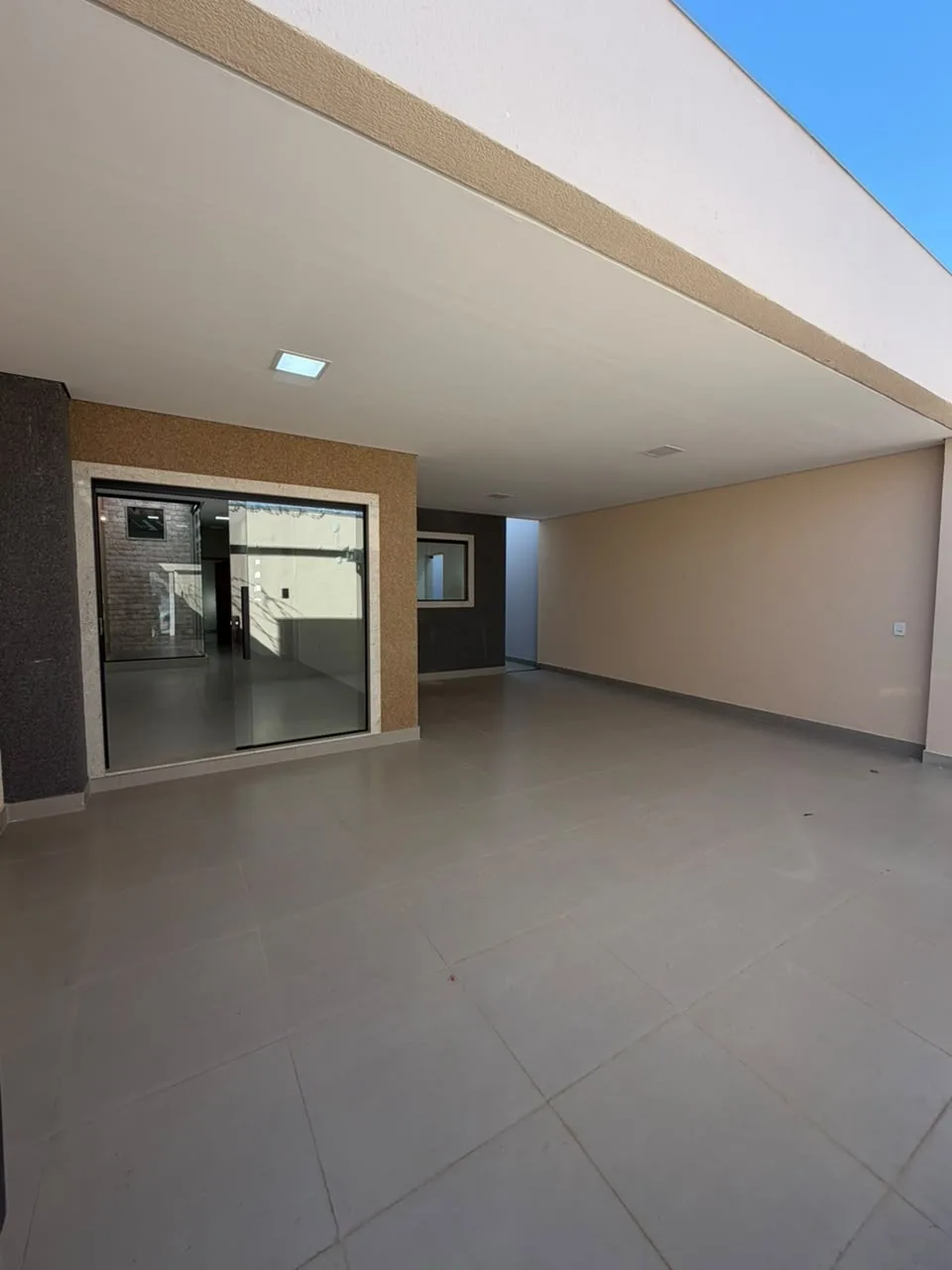Casa à Venda no Terra Jardins - Montes Claros — foto 1 de 19