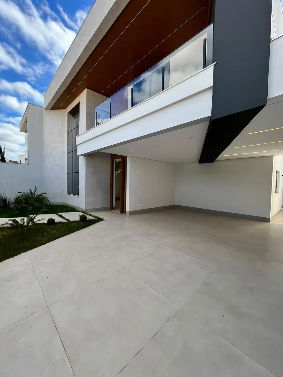 Casa com Vista para a Serra do Mel - Ibituruna, Montes Claros — foto 1 de 19